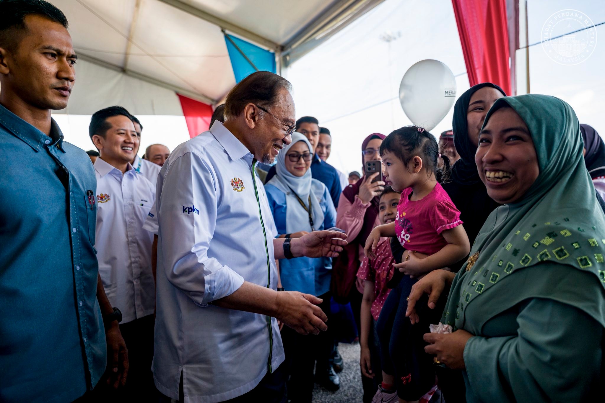’Siapapun terlibat, tidak peduli siapa… tidak akan dilindungi’’ – Anwar ulas kes Zara Qairina