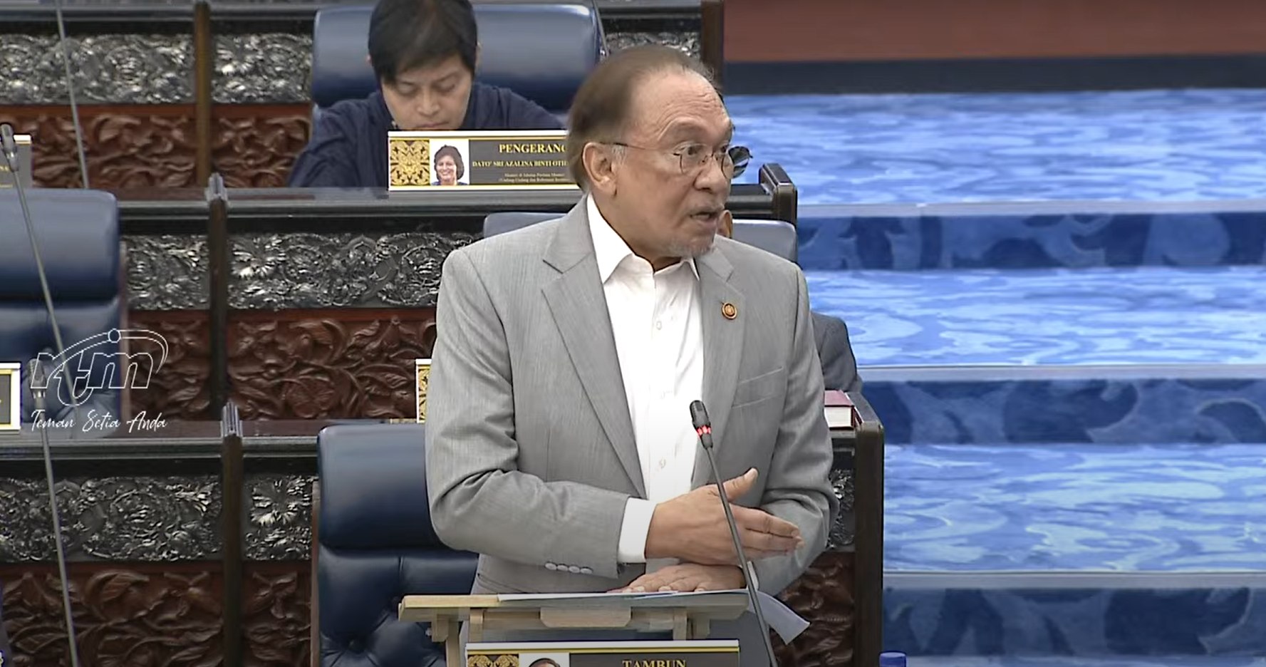 PM tegur setiausaha politiknya beri surat sokongan kontraktor projek hospital