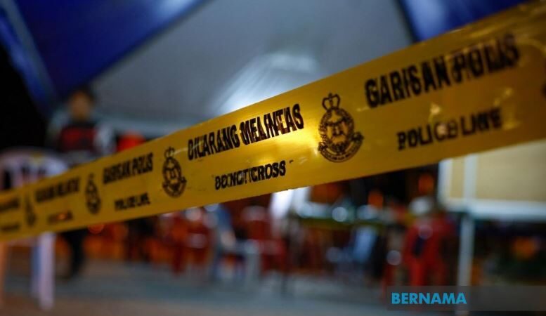 Lelaki bakar teman wanita, diri sendiri yang disiram minyak dalam kejadian di plaza tol
