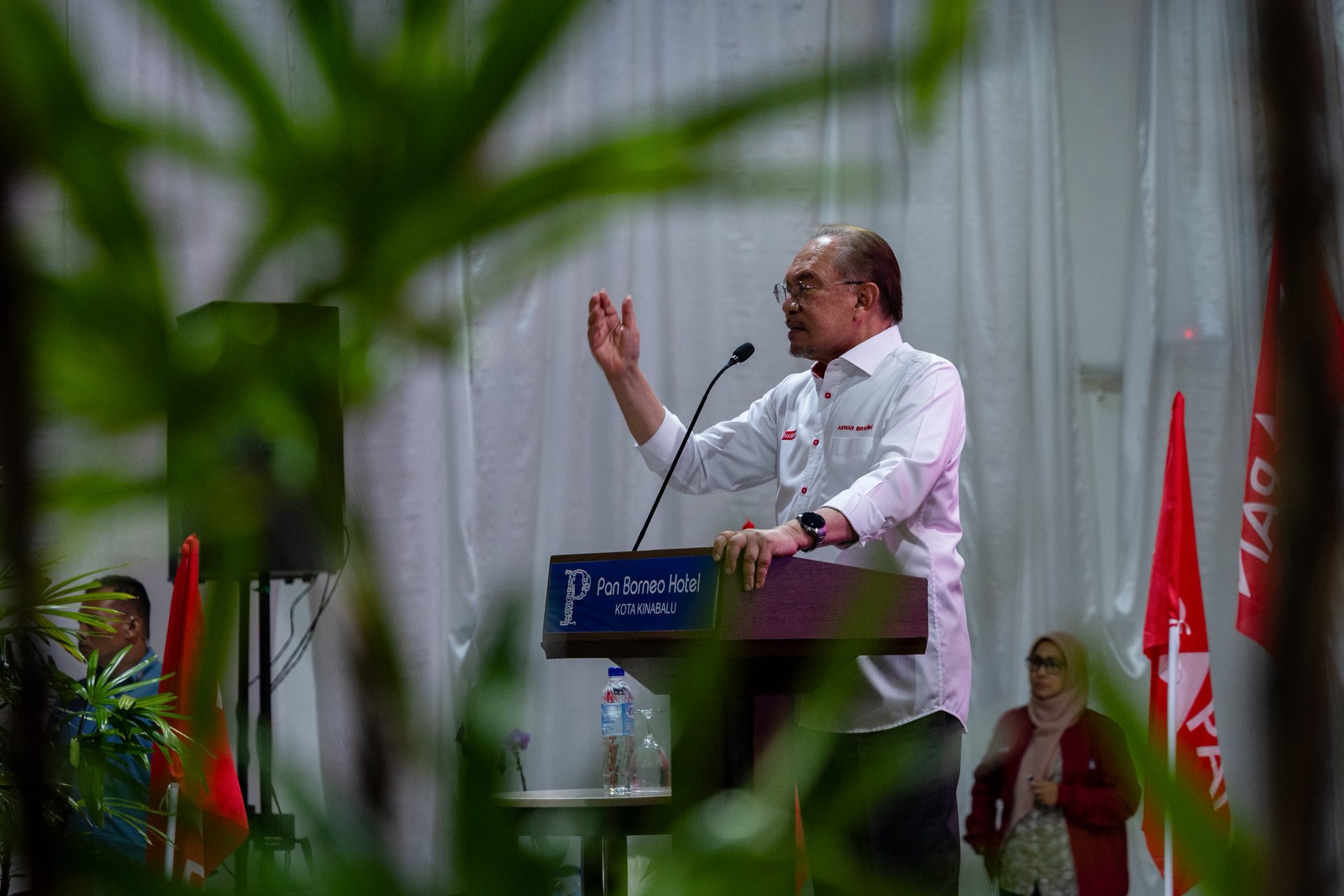 “Kerajaan tidak tipu rakyat Sabah” – Pemberian khas 40 peratus hasil negeri bukan sandiwara politik – PM Anwar